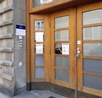 Eingang Praxis, Wickenburggasse 15